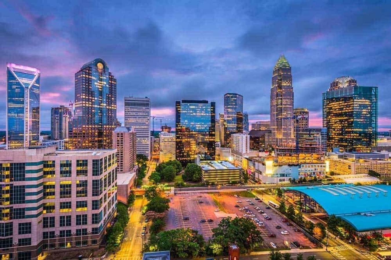 Home Away From Home Charlotte Ngoại thất bức ảnh